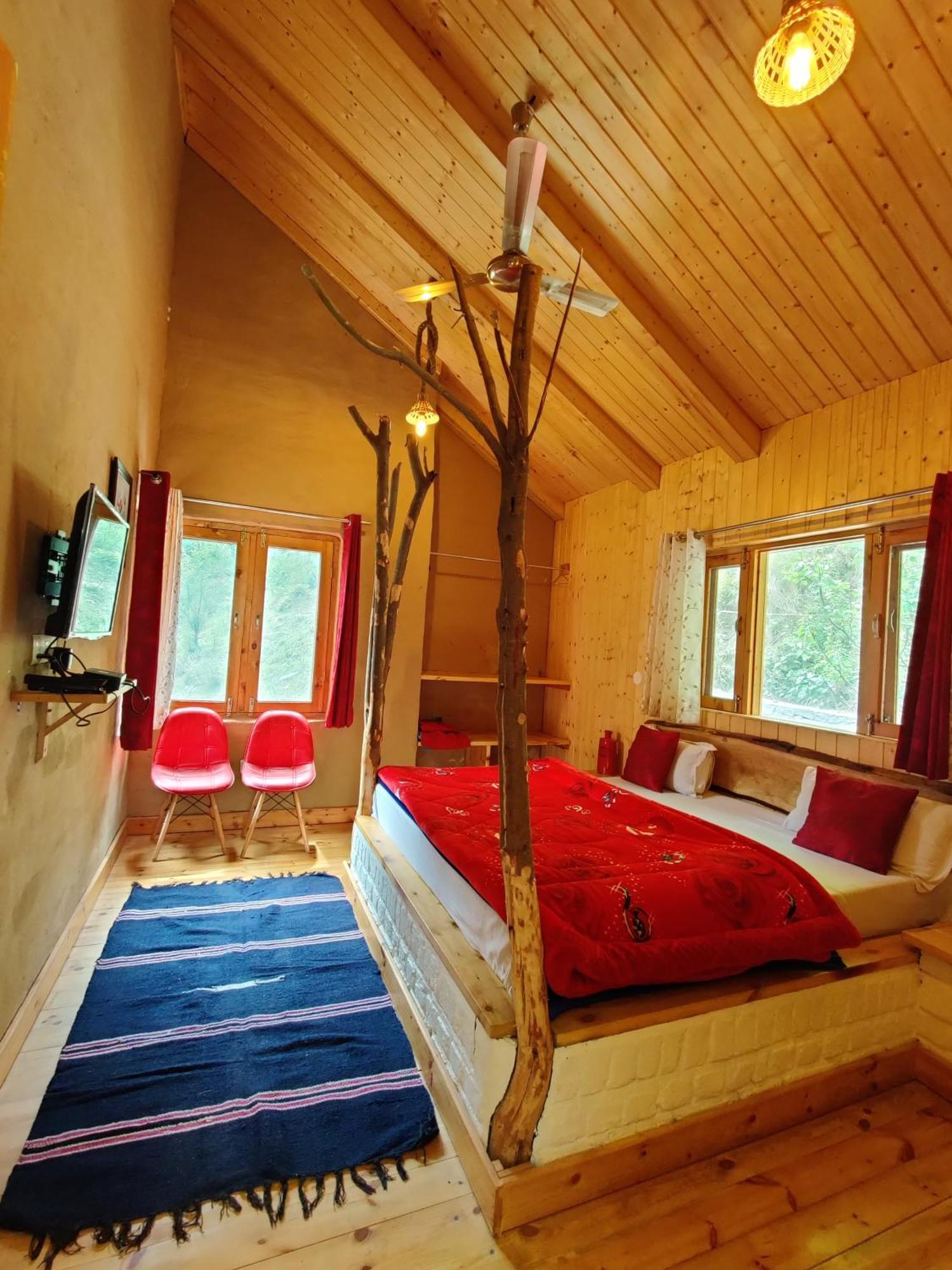 Offbeat Abodes - Tirthan Valley Banjār Dış mekan fotoğraf